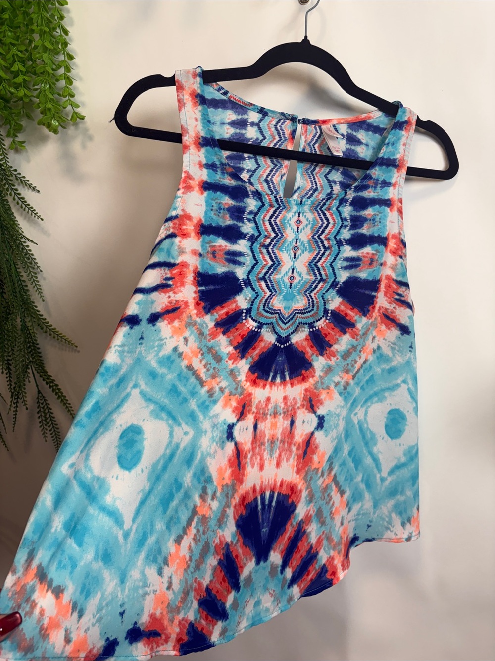 Xhilaration Blue, Coral & Navy Tie-Dye Sleeveless Tank
